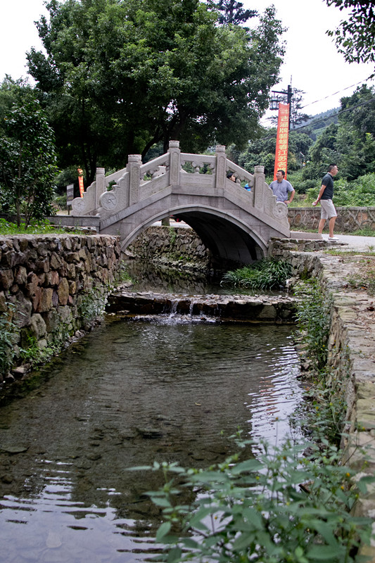 门前小溪_副本.jpg